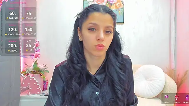 Snapshot of Sarabecker chatting on 04-14-26, 09:25 Sarabecker online show from 04-14-26, 09:25