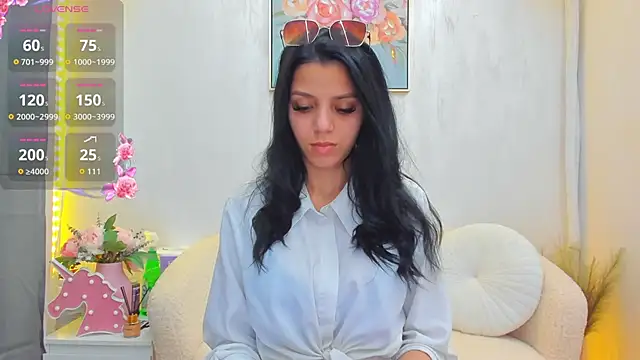 Snapshot of Sarabecker chatting on 04-17-26, 09:56 Sarabecker online show from 04-17-26, 09:56