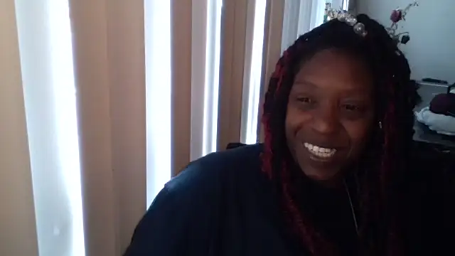 Snapshot of markquanna chatting on 10-23-25, 05:11 markquanna online show from 10-23-25, 05:11