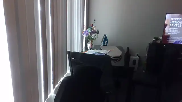 Snapshot of markquanna chatting on 09-11-25, 06:19 markquanna online show from 09-11-25, 06:19