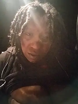 markquanna online show from 12-05-25, 08:13