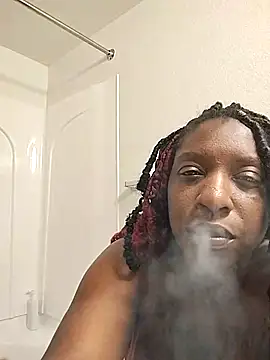 Snapshot of markquanna chatting on 10-07-25, 02:56 markquanna online show from 10-07-25, 02:56
