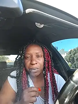 Snapshot of markquanna chatting on 10-03-25, 07:26 markquanna online show from 10-03-25, 07:26