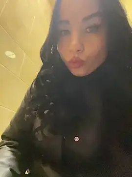 CrazzyChicks online show from 11-03-25, 08:07