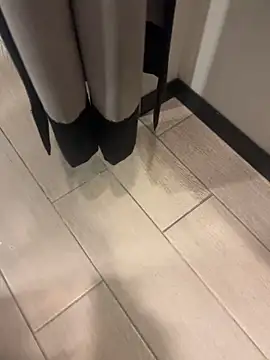 CrazzyChicks online show from 02-26-26, 05:51