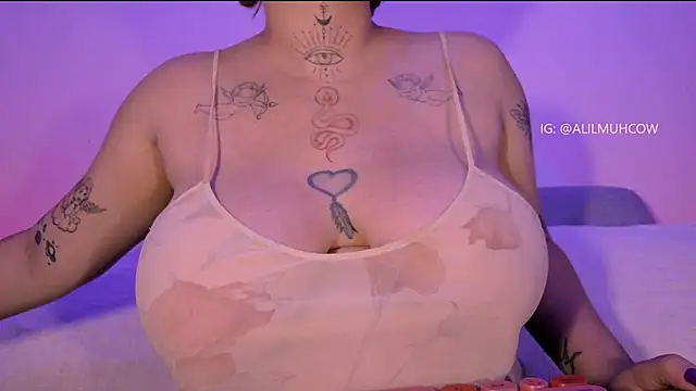 Lilmuh  online show from 10-02-25, 10:57