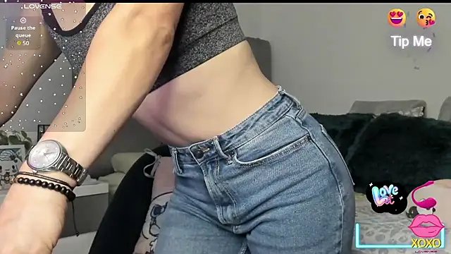 Snapshot of Charlotte7-7 chatting on 01-19-26, 01:53 Charlotte7-7 online show from 01-19-26, 01:53