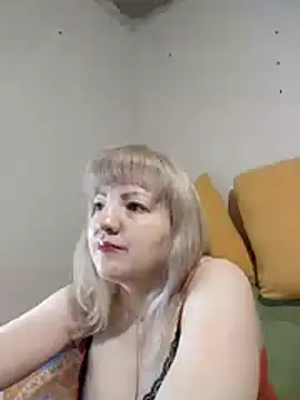 stefanyharper16 online show from 11-30-25, 11:55