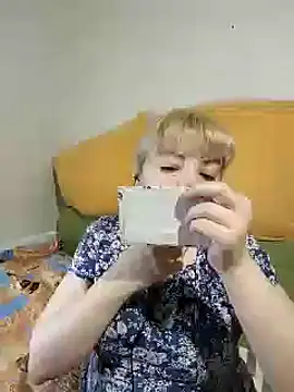 stefanyharper16 online show from 11-15-25, 10:47