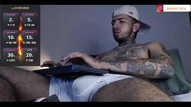 Snapshot of Evans_Osler chatting on 01-12-25, 08:46 Evans Osler online show from 01-12-25, 08:46