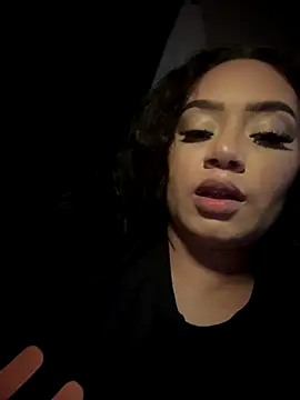 Snapshot of CarmelaAnthony chatting on 09-10-25, 11:20 CarmelaAnthony online show from 09-10-25, 11:20
