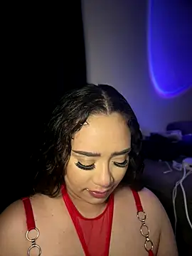 Snapshot of CarmelaAnthony chatting on 10-04-25, 01:01 CarmelaAnthony online show from 10-04-25, 01:01