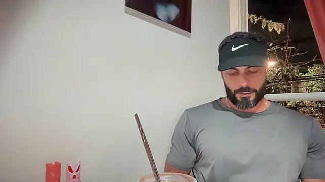 romeolovedark online show from 11-08-25, 04:49