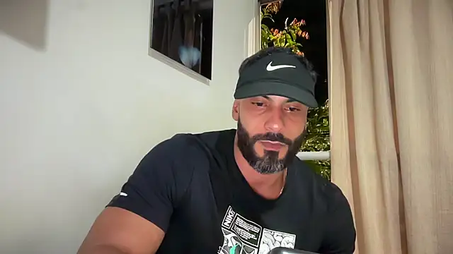 Snapshot of romeolovedark chatting on 05-26-26, 02:53 romeolovedark online show from 05-26-26, 02:53