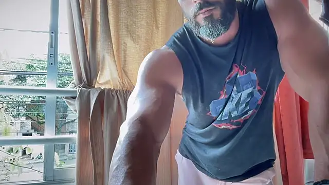 romeolovedark online show from 01-12-26, 06:58