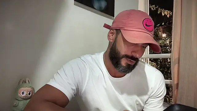 romeolovedark online show from 12-22-25, 03:17