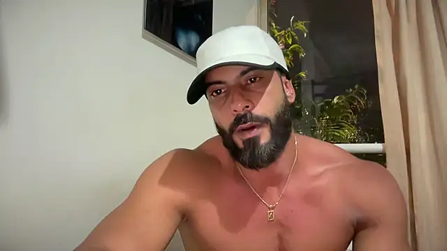 Snapshot of romeolovedark chatting on 04-25-26, 11:35 romeolovedark online show from 04-25-26, 11:35