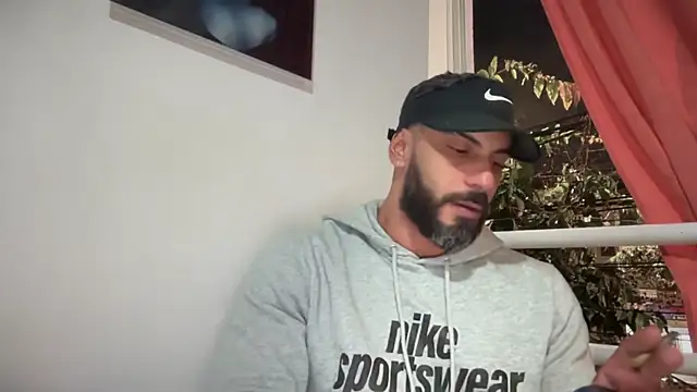 romeolovedark online show from 10-10-25, 01:17