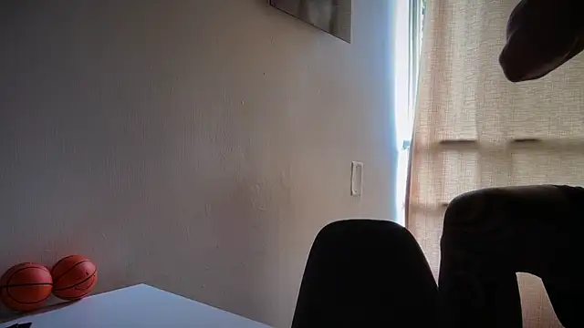Snapshot of romeolovedark chatting on 05-19-26, 02:02 romeolovedark online show from 05-19-26, 02:02