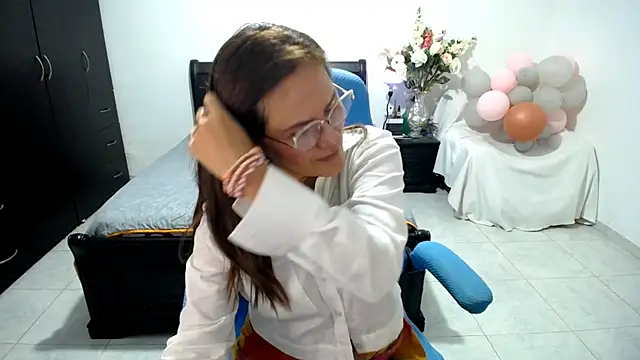 Snapshot of Xiimen chatting on 09-11-25, 12:21 Xiimen online show from 09-11-25, 12:21
