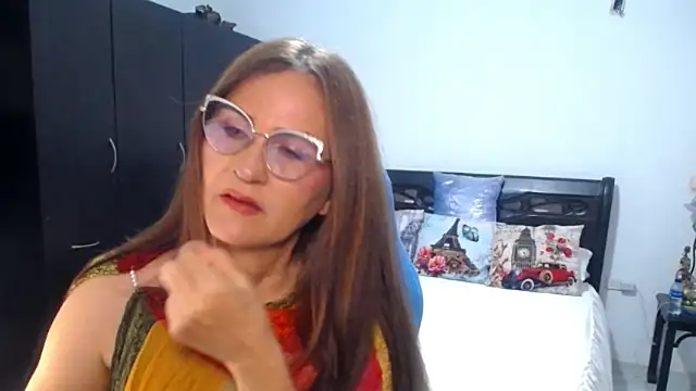 Xiimen online show from 06-04-26, 10:47