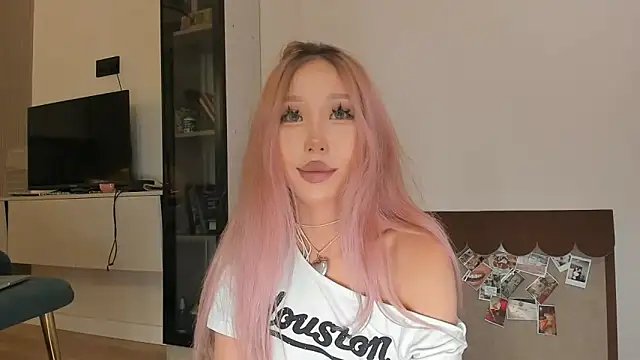 Pupasui02 online show from 04-12-26, 12:41