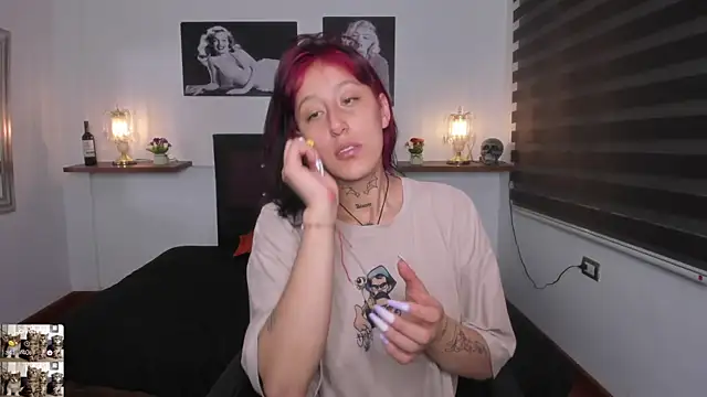 Mariana Joness online show from 03-15-25, 03:07