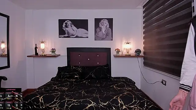 Mariana Joness online show from 10-09-25, 02:01