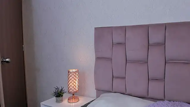 Mariana Joness online show from 02-13-26, 03:39