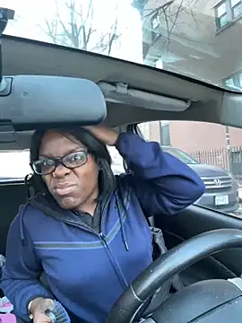 Snapshot of ChocolateBuns101 chatting on 01-08-25, 12:47 ChocolateBuns101 online show from 01-08-25, 12:47