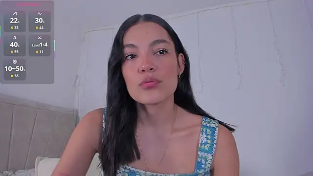 TIFFANYRUSSO online show from 01-06-26, 06:06