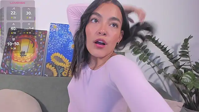 TIFFANYRUSSO online show from 05-05-26, 04:48