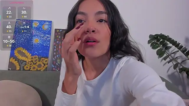 TIFFANYRUSSO online show from 06-10-26, 07:09