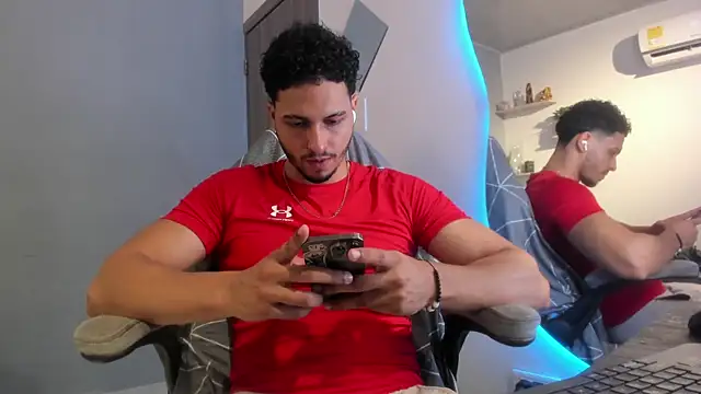 Snapshot of Kris_Khalifa69 chatting on 07-15-26, 12:28 Kris Khalifa69 online show from 07-15-26, 12:28