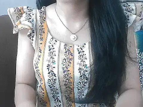 Snapshot of Chanchal--Navya chatting on 09-26-25, 05:31 Chanchal--Navya online show from 09-26-25, 05:31