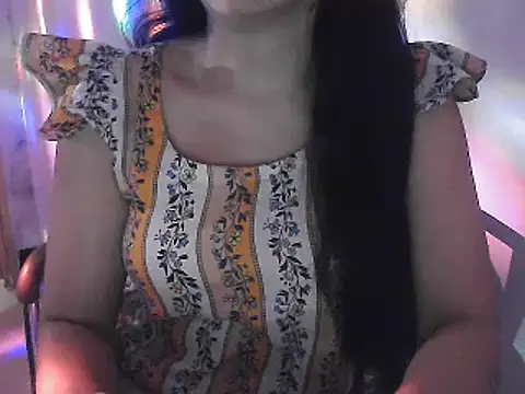 Snapshot of Chanchal--Navya chatting on 10-04-25, 06:20 Chanchal--Navya online show from 10-04-25, 06:20