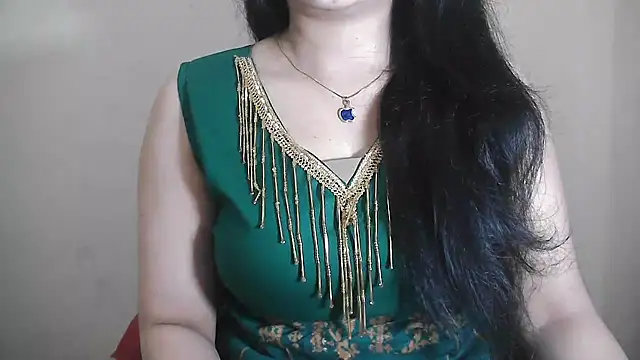 Snapshot of Chanchal--Navya chatting on 02-27-25, 05:37 Chanchal--Navya online show from 02-27-25, 05:37