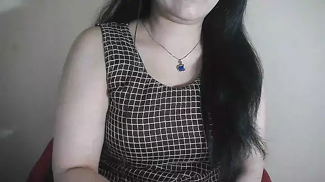 Snapshot of Chanchal--Navya chatting on 02-25-25, 05:40 Chanchal--Navya online show from 02-25-25, 05:40