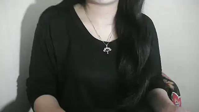 Snapshot of Chanchal--Navya chatting on 03-19-25, 05:28 Chanchal--Navya online show from 03-19-25, 05:28