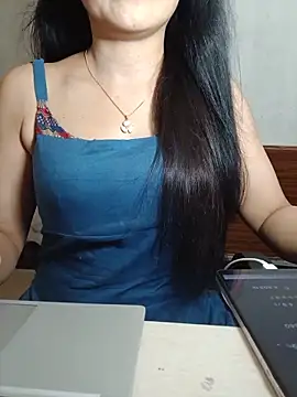 Snapshot of Chanchal--Navya chatting on 06-12-26, 06:16 Chanchal--Navya online show from 06-12-26, 06:16