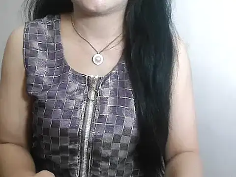 Snapshot of Chanchal--Navya chatting on 09-30-25, 06:25 Chanchal--Navya online show from 09-30-25, 06:25