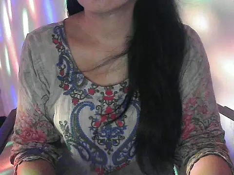 Snapshot of Chanchal--Navya chatting on 10-06-25, 01:12 Chanchal--Navya online show from 10-06-25, 01:12