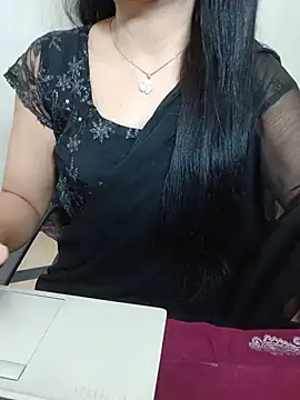 Snapshot of Chanchal--Navya chatting on 07-12-26, 06:20 Chanchal--Navya online show from 07-12-26, 06:20