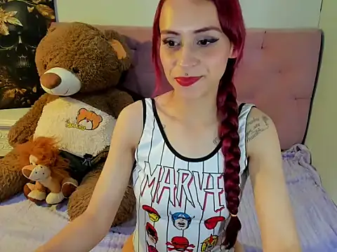 GiannaGoddes online show from 10-29-25, 01:48