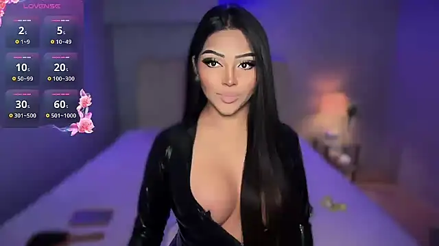 Snapshot of shantal_r0mance chatting on 02-14-26, 09:37 shantal r0mance online show from 02-14-26, 09:37