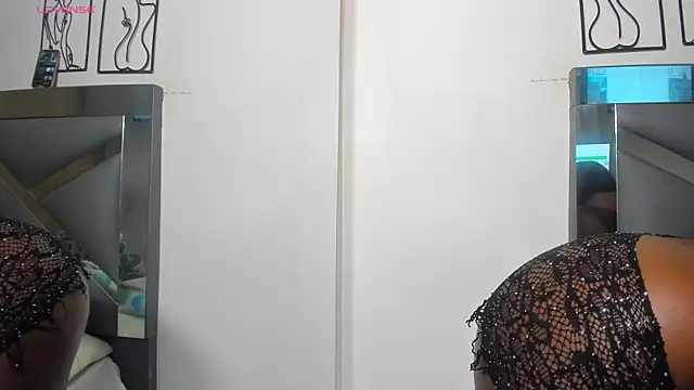 Snapshot of lexa_cooper chatting on 10-18-25, 08:11 lexa cooper online show from 10-18-25, 08:11