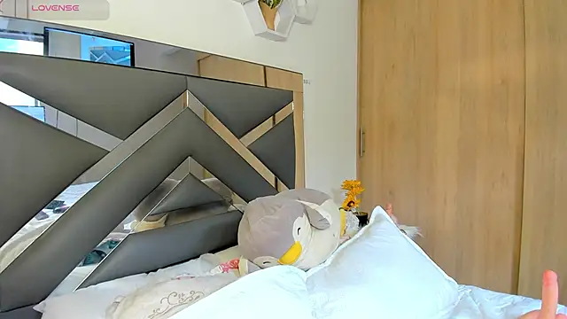 Snapshot of lexa_cooper chatting on 02-07-25, 08:20 lexa cooper online show from 02-07-25, 08:20