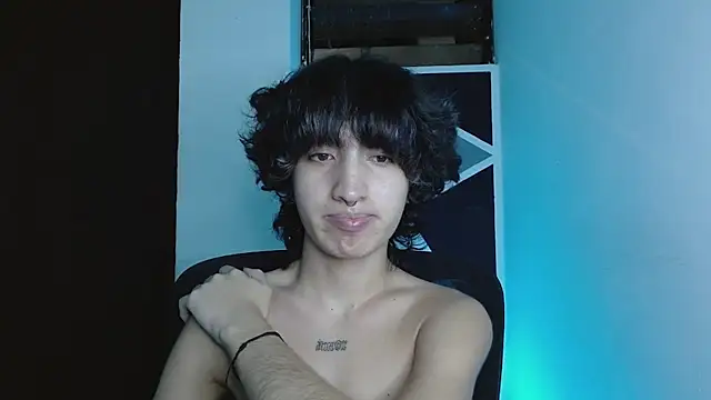 littlextreme online show from 04-24-26, 02:13