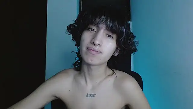 littlextreme online show from 05-19-26, 04:08