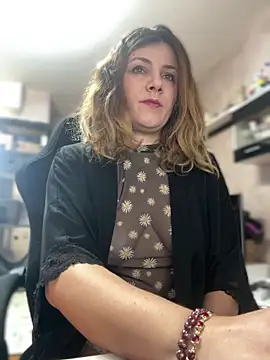 DaisyVibesss online show from 01-10-25, 08:40